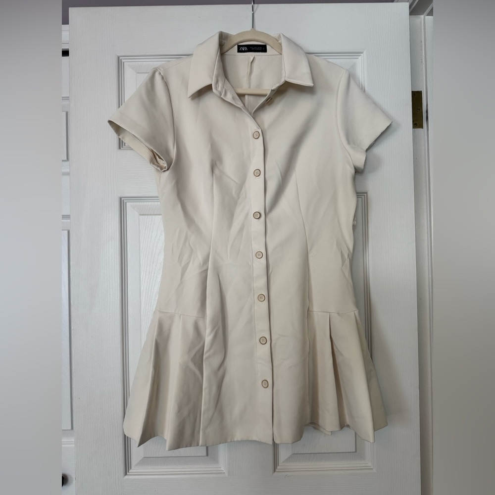 Zara Ivory Button-Up Blouse